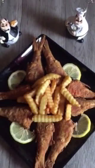 صورة لخطوة 2 من وصفة سمك مقلي