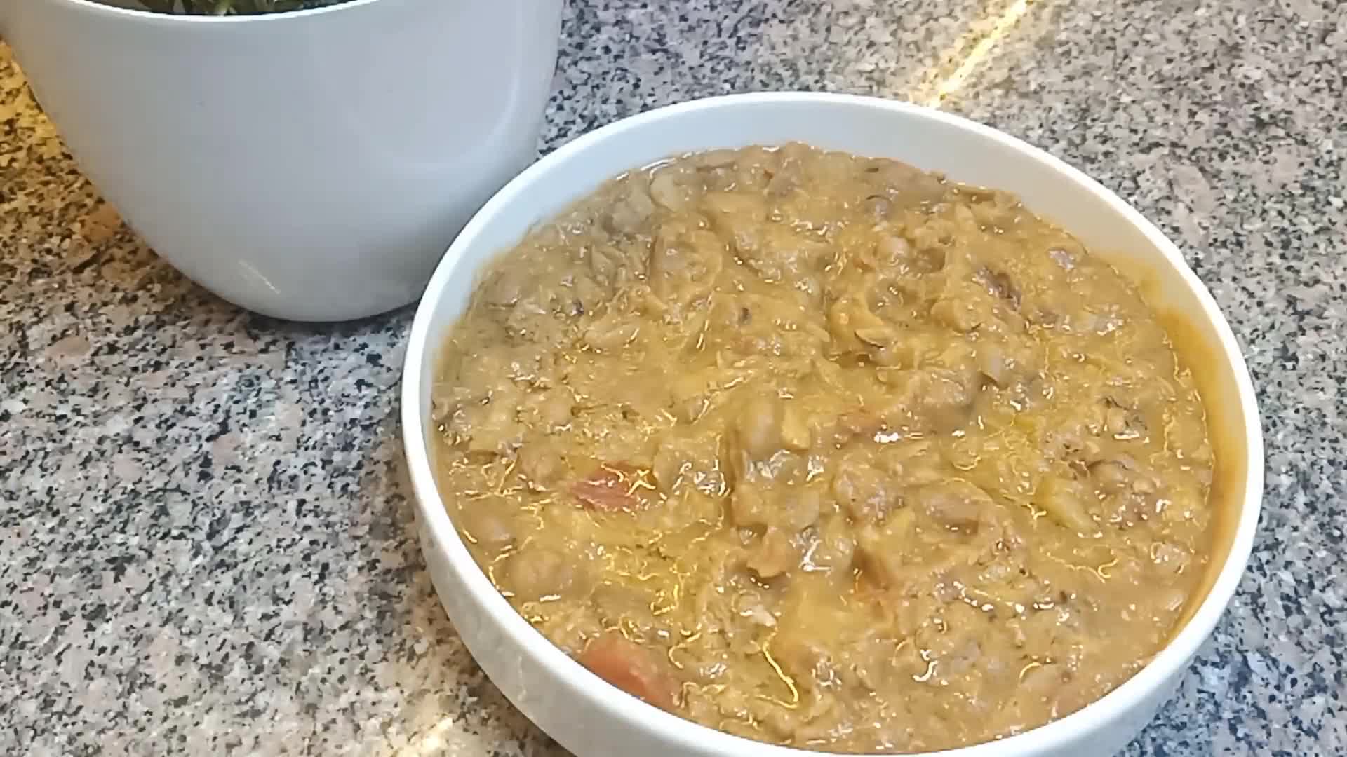 صورة لخطوة 2 من وصفة فول مدمس باالطماطم