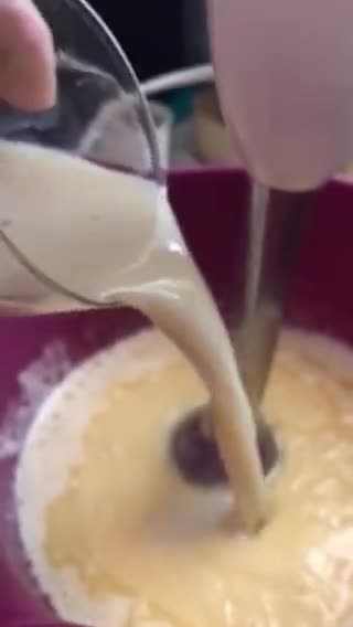 Foto del paso 3 de la receta: Bizcocho de chocolate para un cumpleaños infantil