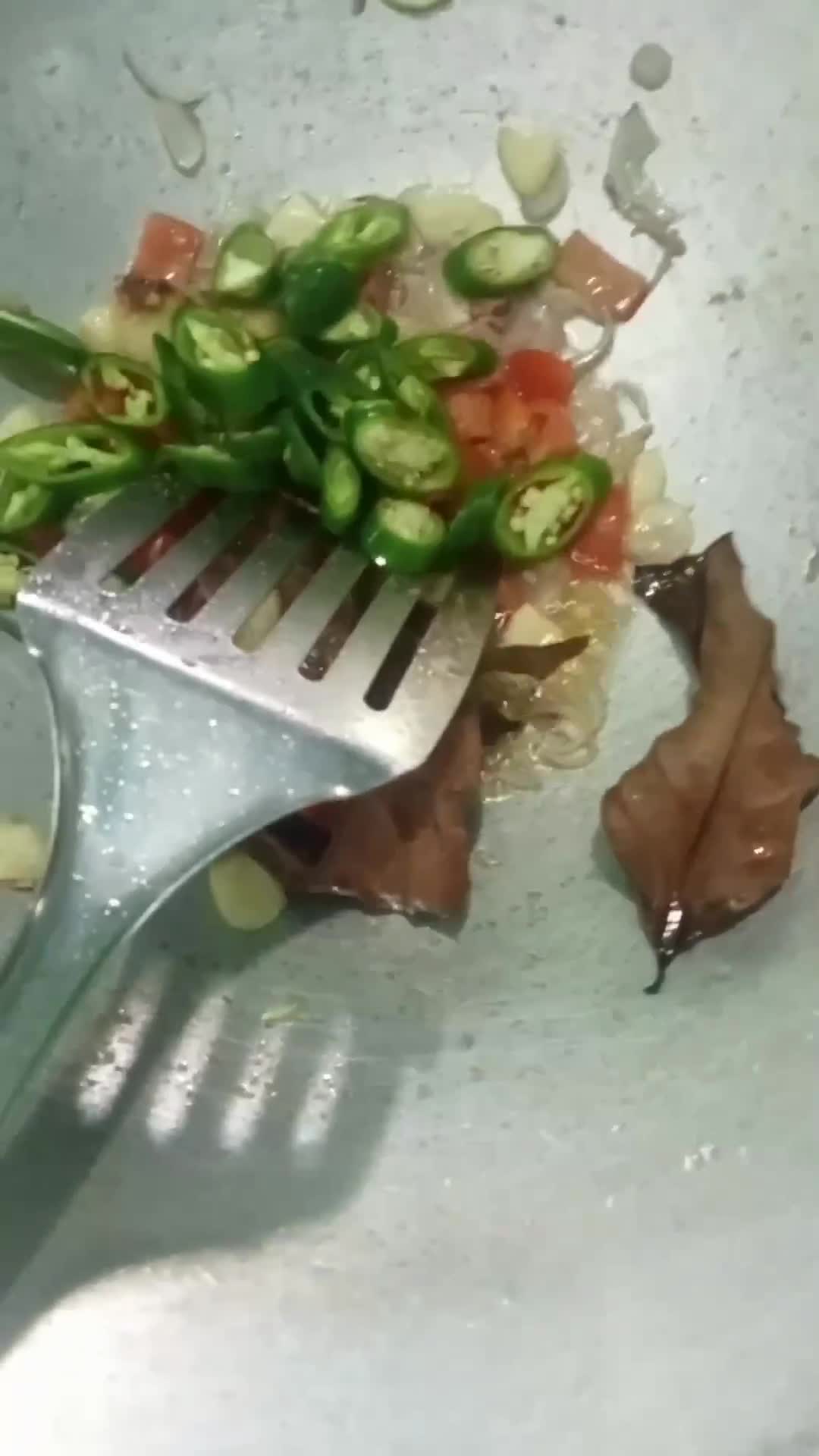 Foto langkah ke 2 dari resep Tumis Jagung Muda Rempela Hati.