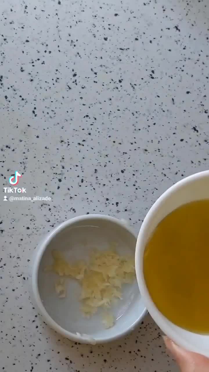 عکس مرحله 1 از دستور نان سیر