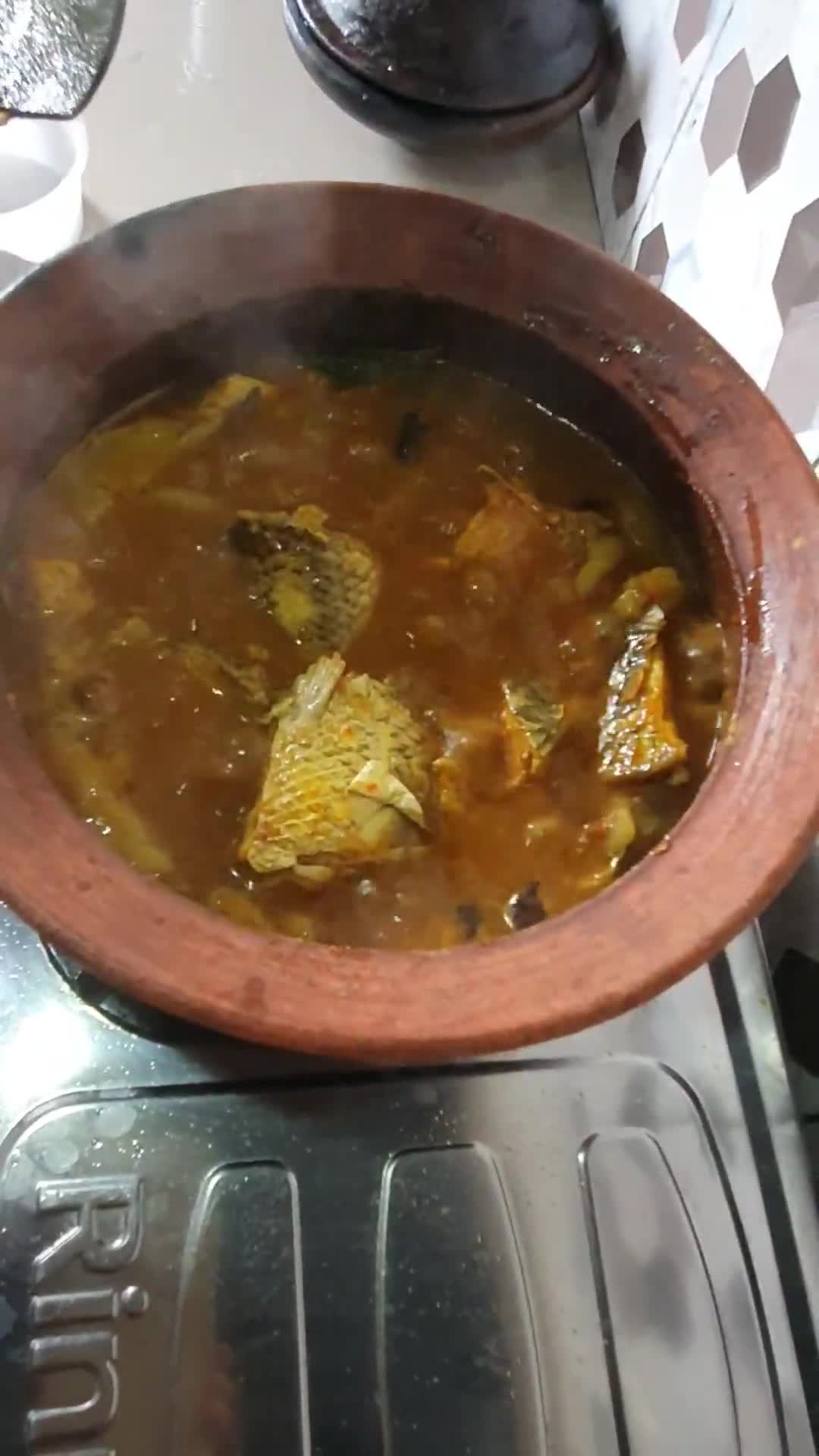 Foto langkah ke 4 dari resep Tumis Kepala Ikan.