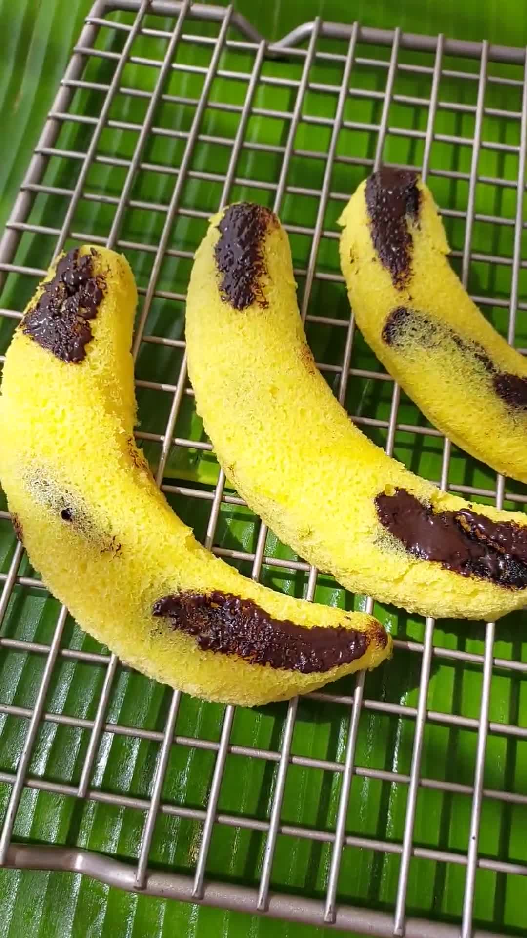 Foto langkah ke 7 dari resep Bolu Kukus Putih Telur.
