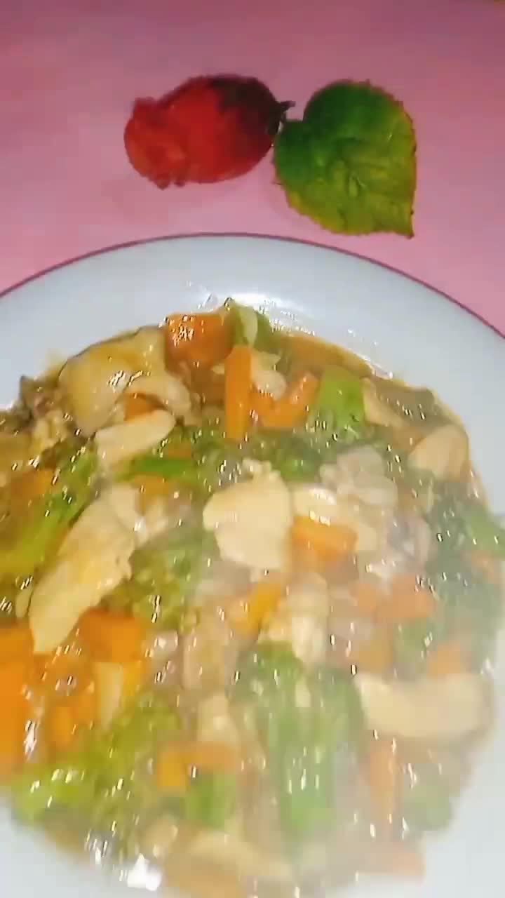 Foto langkah ke 8 dari resep Brokoli wortel Ayam saos tiram.