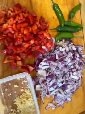 A picture of step 1 of Menudong Giniling.