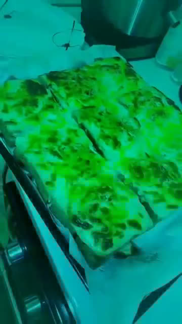 عکس مرحله 7 از دستور ساندویچ مرغ و پنیر