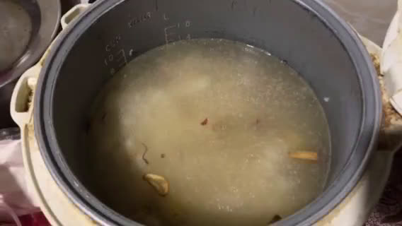 Foto langkah ke 4 dari resep 375. Bubur Seafood / Chinese Porridge dengan Rice Cooker ala-ala Ta’wan #ComboAnjangsana_Babaturan.