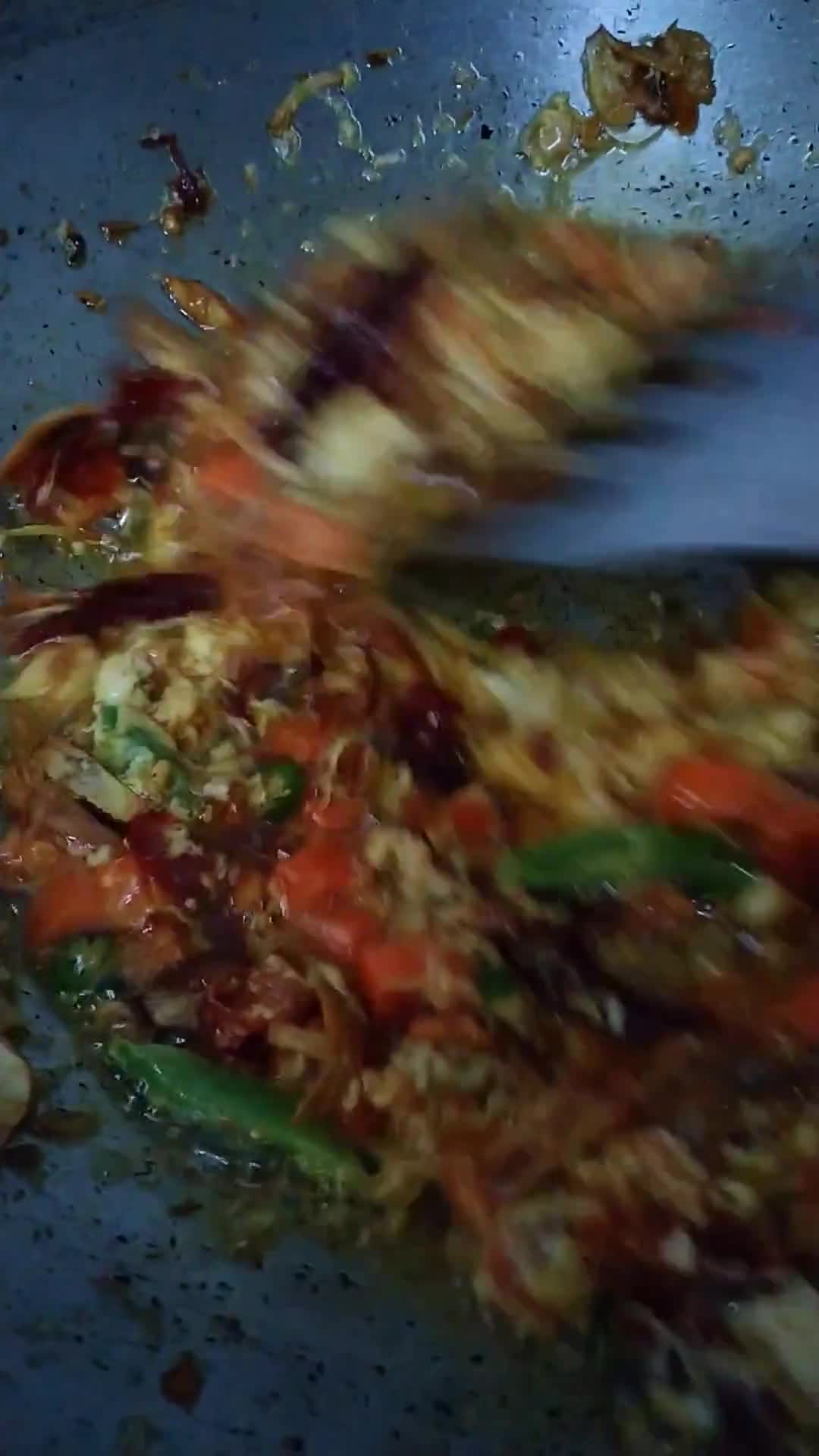 Gambar langkah 2 resipi Nasi goreng cabai kering.
