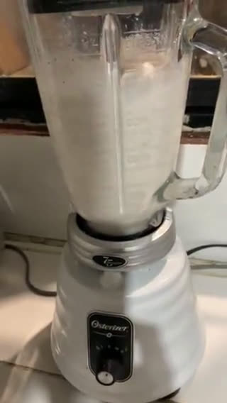 Foto del paso 4 de la receta: Malteada de galleta gancito