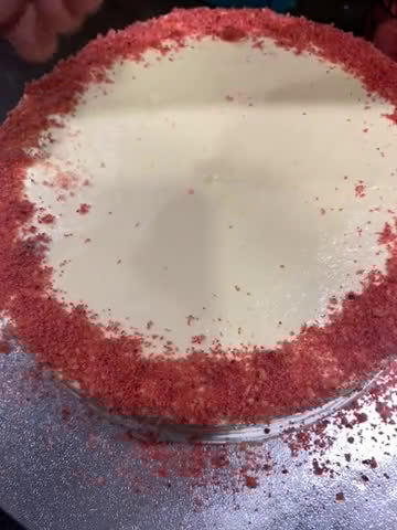 Gambar langkah 22 resipi Hokkaido Strawberry Double Fromage Cheesecake.