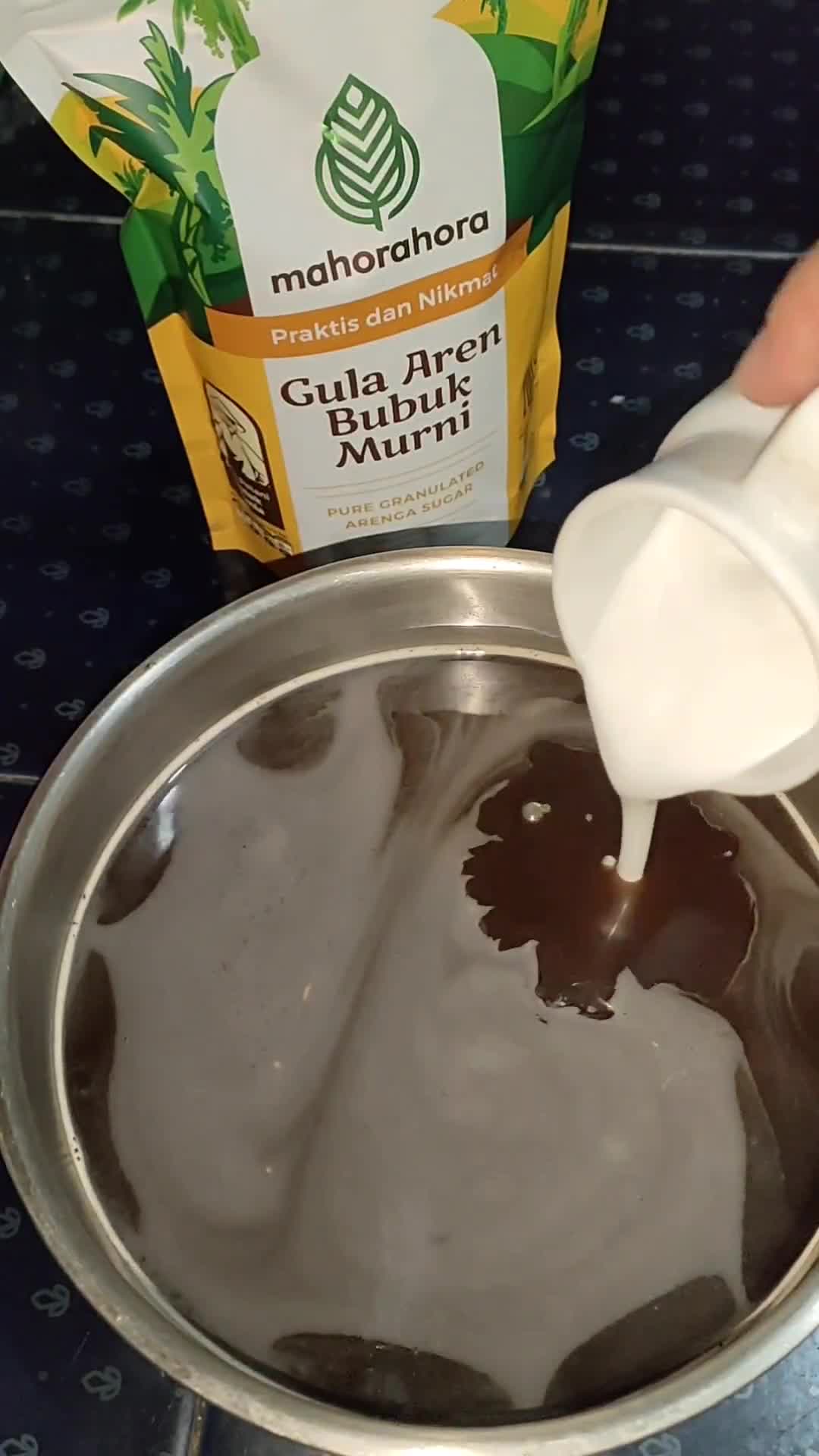 Foto langkah ke 2 dari resep Pudding Lumut Gula Aren.