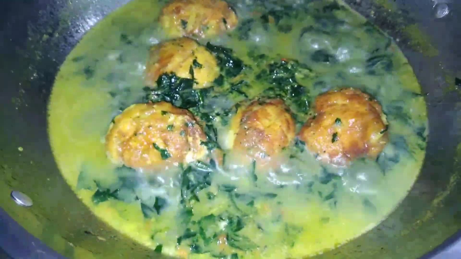 Foto langkah ke 2 dari resep Opor Telur Homemade.