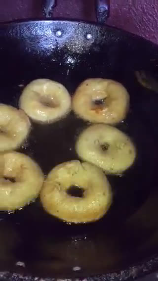 Foto langkah ke 7 dari resep Donat.