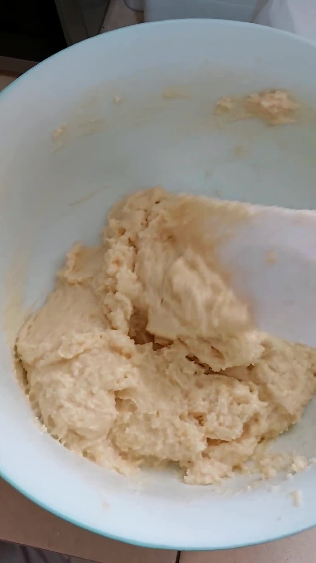 Foto langkah ke 2 dari resep Brazilian Cheese Bread atau Pao De Queijo.