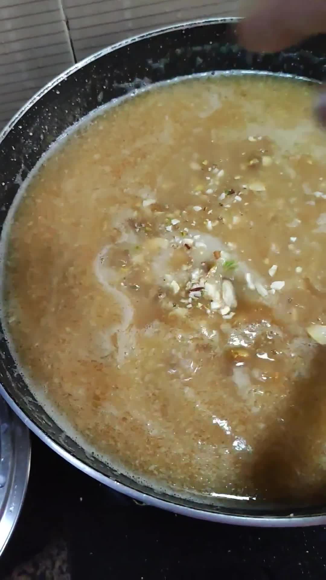 सूजी हलवा (Suji Halwa Recipe in Hindi) रेसिपी चरण 3 फोटो