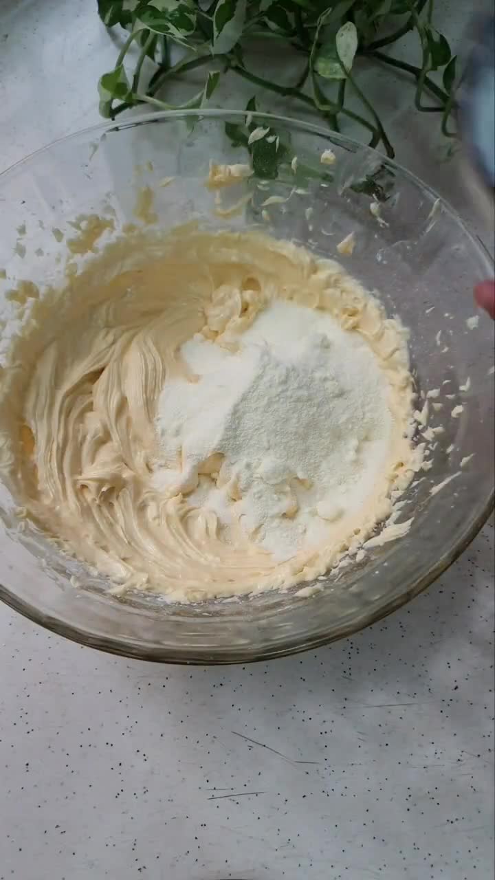 Foto langkah ke 3 dari resep 545. Nastar Gulung Singapore Lumer.