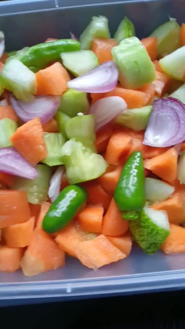 Foto langkah ke 4 dari resep Acar Timun Wortel🥒🥕🌶️🧅.