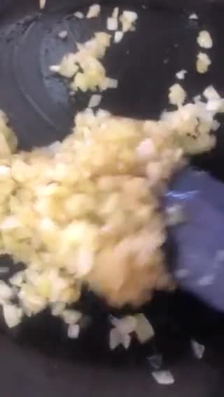 Foto del paso 4 de la receta: Arroz meloso de sepia y gambones