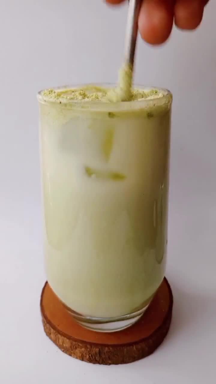 Foto langkah ke 4 dari resep Es Susu Matcha.