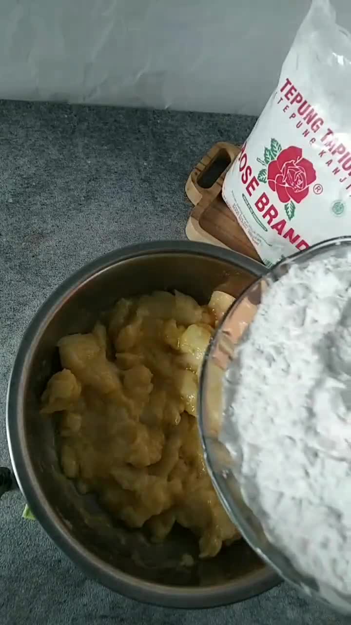 Foto langkah ke 5 dari resep Pempek Dos.