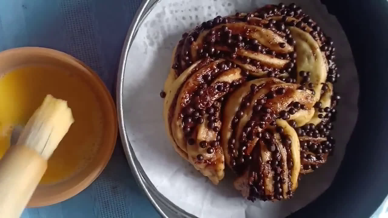 Foto langkah ke 10 dari resep Chocochip babka.