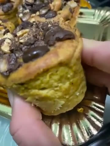 Foto del paso 3 de la receta: Magdalenas de calabaza sin azúcar 🎃 🧁