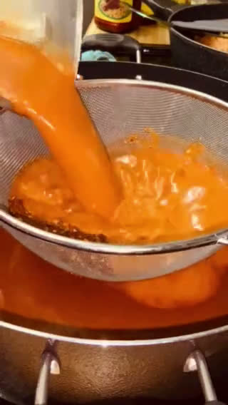 Foto del paso 4 de la receta: Mole Rojo con Trocitos de puerco