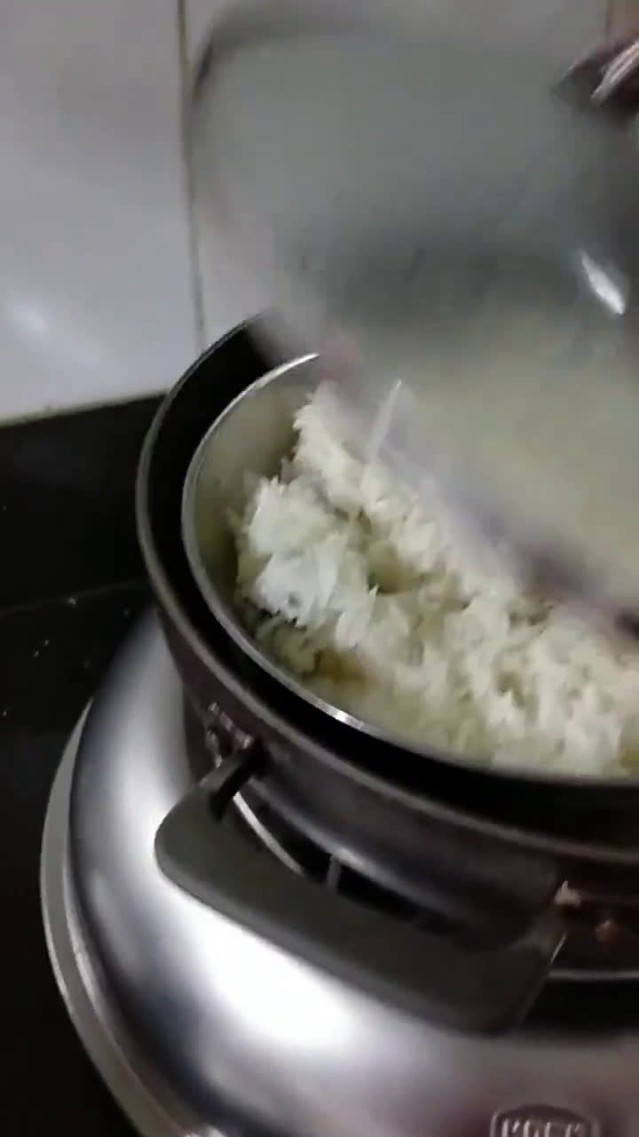 Foto langkah ke 5 dari resep Lemper ayam.