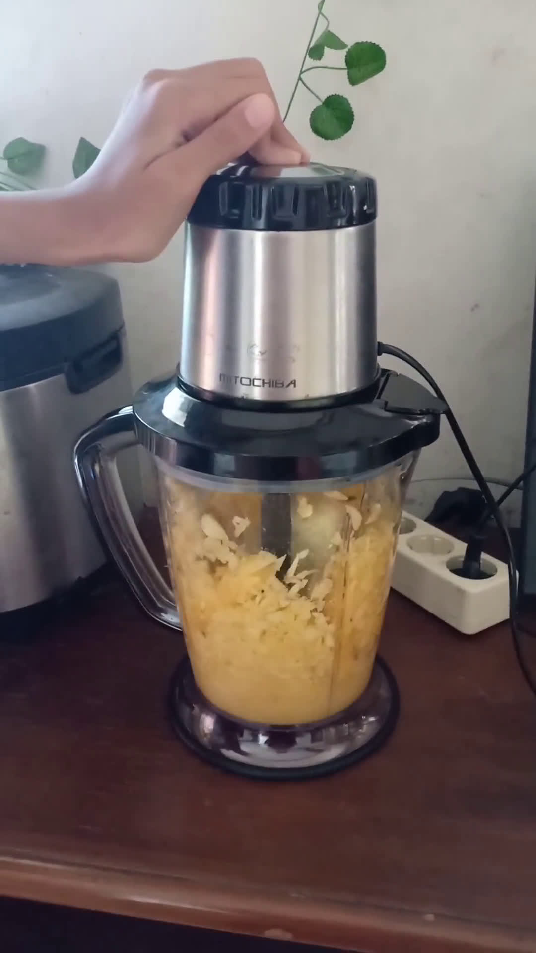 Foto langkah ke 2 dari resep Selai Nanas Untuk Nastar.