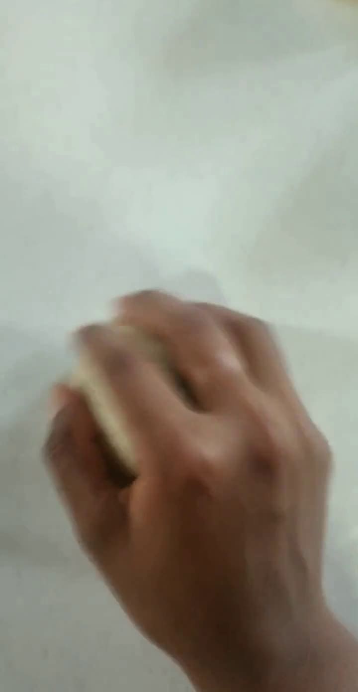 Foto del paso 14 de la receta: Bollos rellenos con chorizo y quesillo