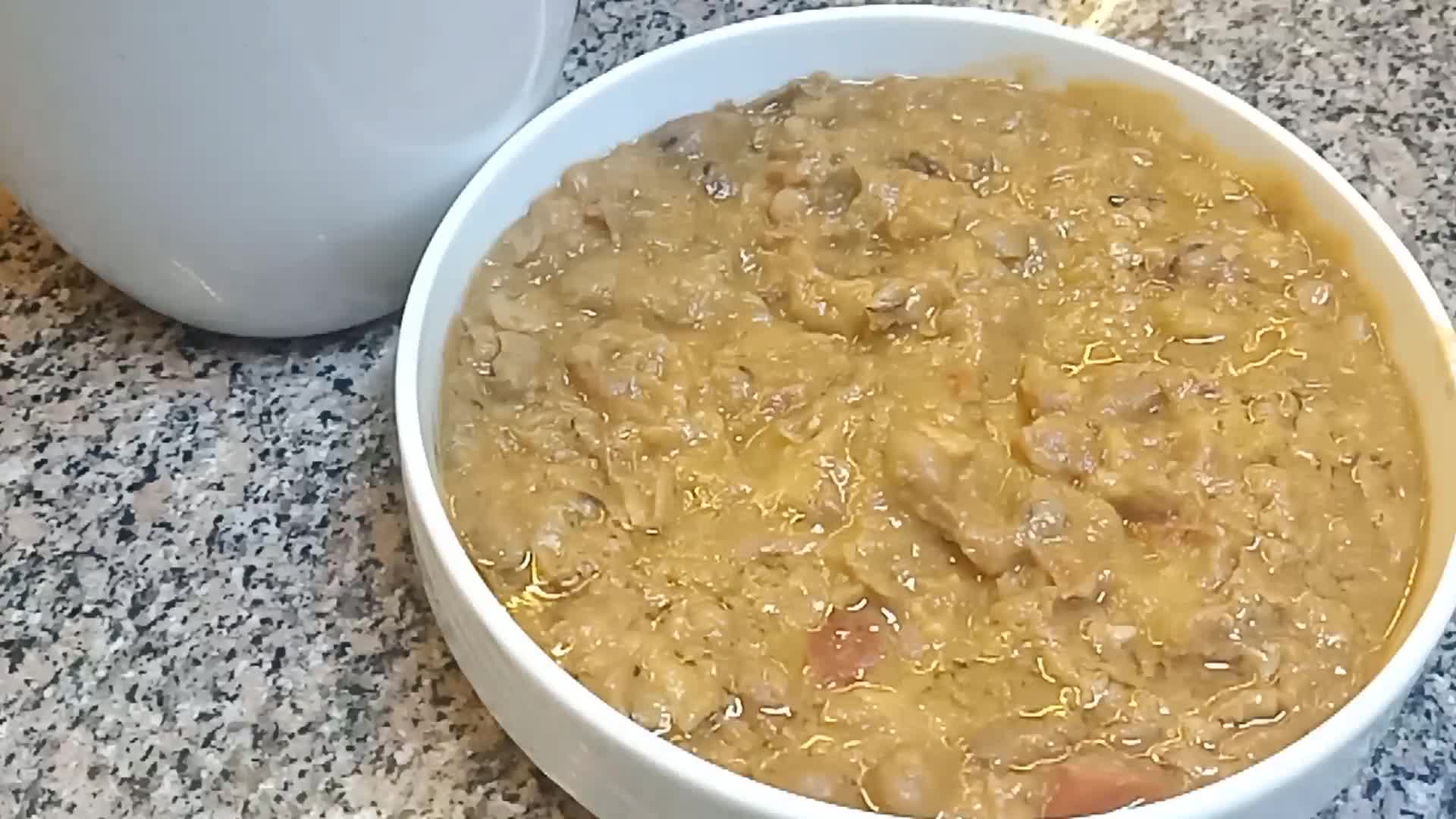 صورة لخطوة 2 من وصفة فول مدمس باالطماطم