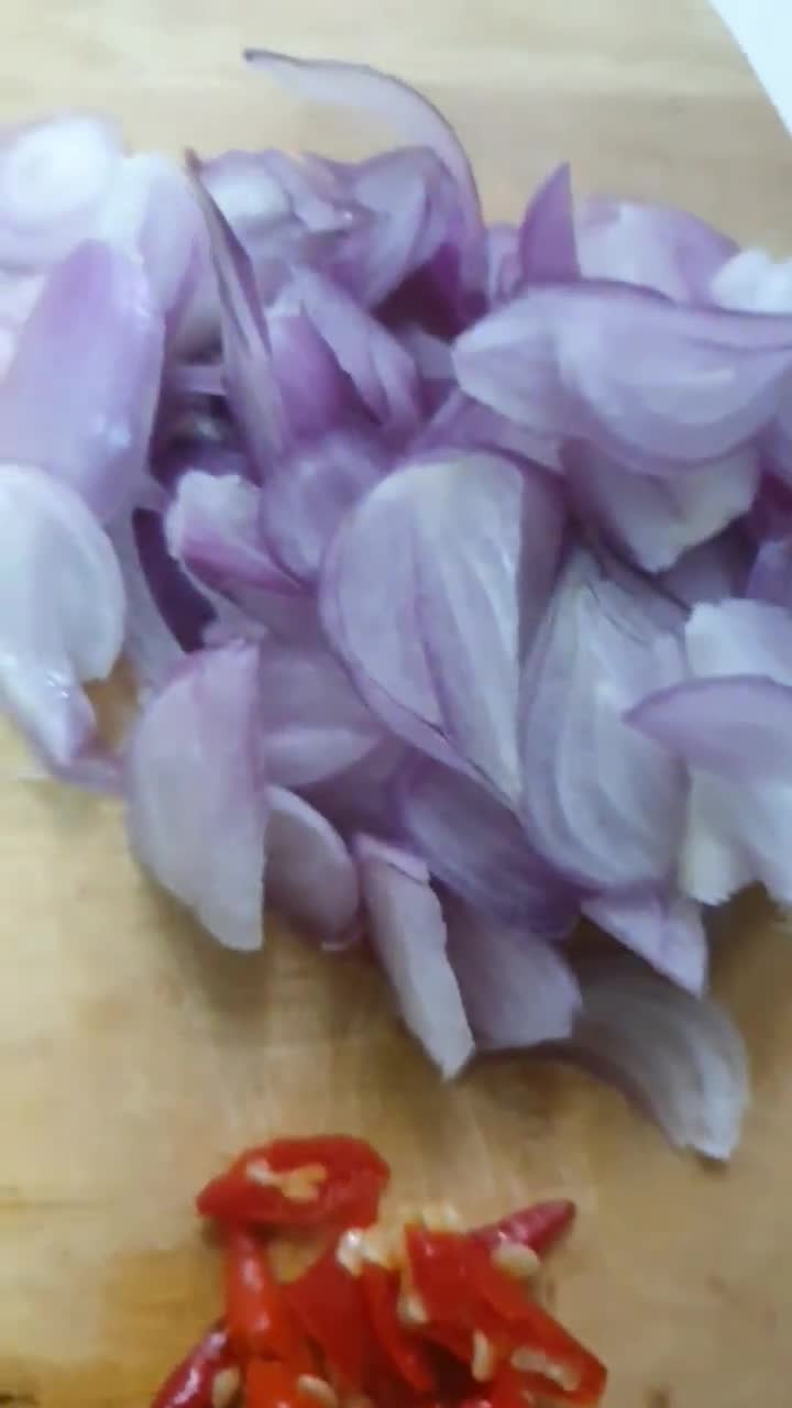 Foto langkah ke 2 dari resep 520. Tumis Pucuk Labu.