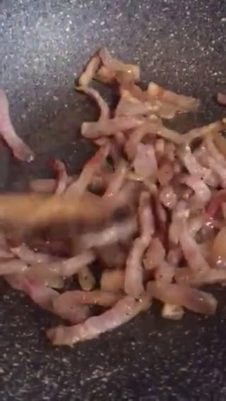 Foto del passaggio 1 della ricetta Carbonara
