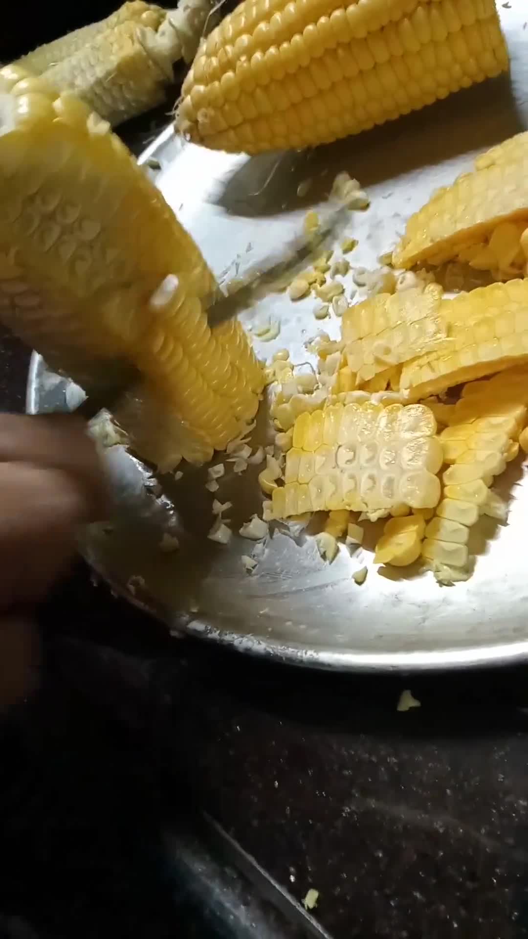 कॉर्न भजिया (Corn Bhajiya recipe in Hindi) रेसिपी चरण 1 फोटो