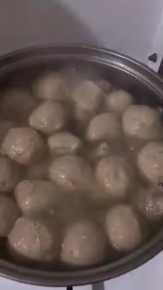 Foto langkah ke 3 dari resep Sup bakso.