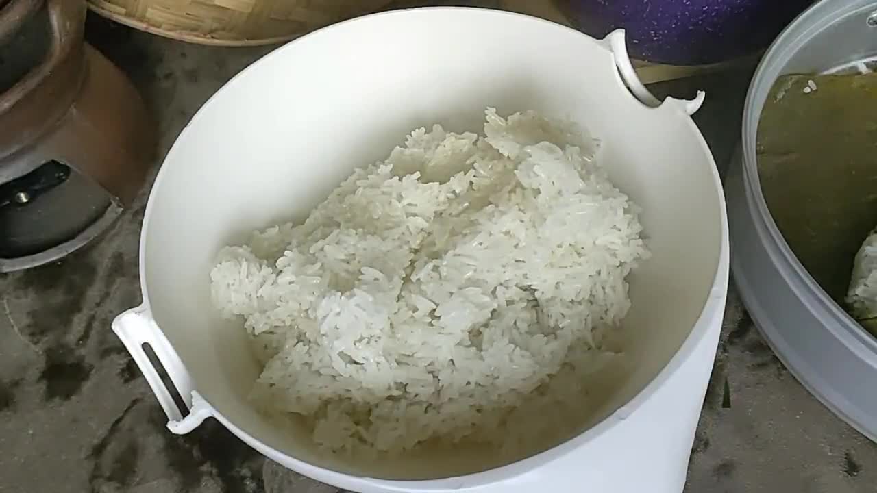 Foto langkah ke 4 dari resep Ketan Pandan Susu Keju (562).