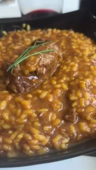 Foto del paso 9 de la receta: Meloso con carrilleras al Pedro Ximénez