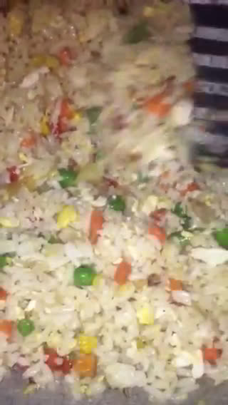Foto langkah ke 2 dari resep Nasi goreng hongkong.
