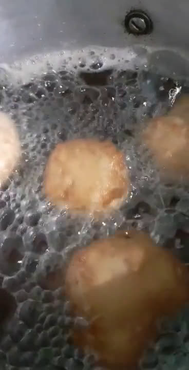 Foto del paso 3 de la receta: Buñuelos con levadura🤓