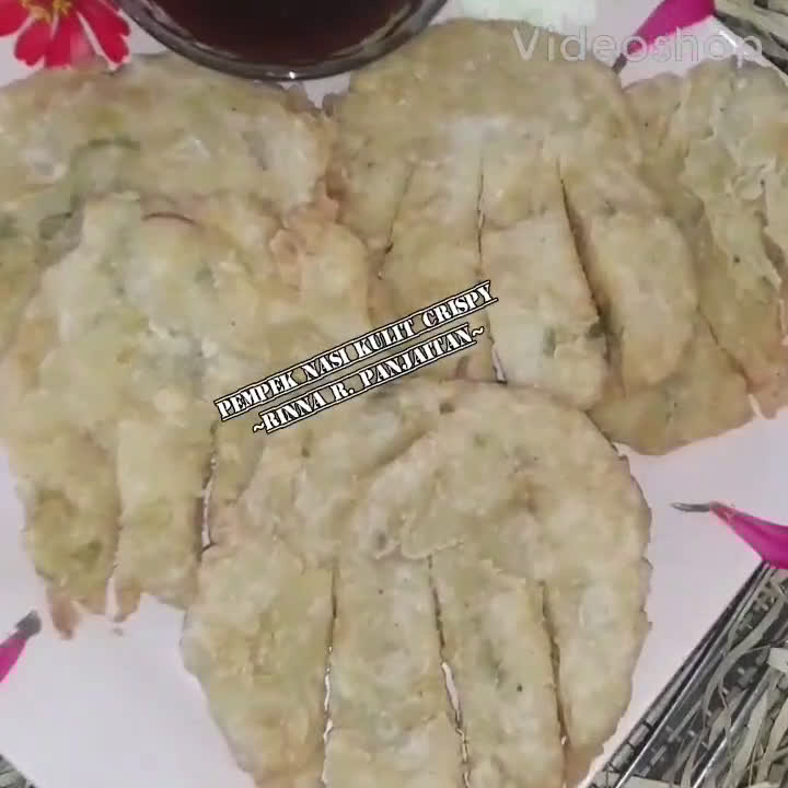 Foto langkah ke 12 dari resep Pempek Nasi Kulit Crispy.