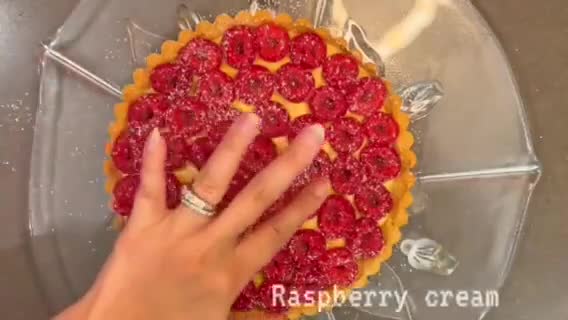 A picture of step 13 of Raspberry Tart.