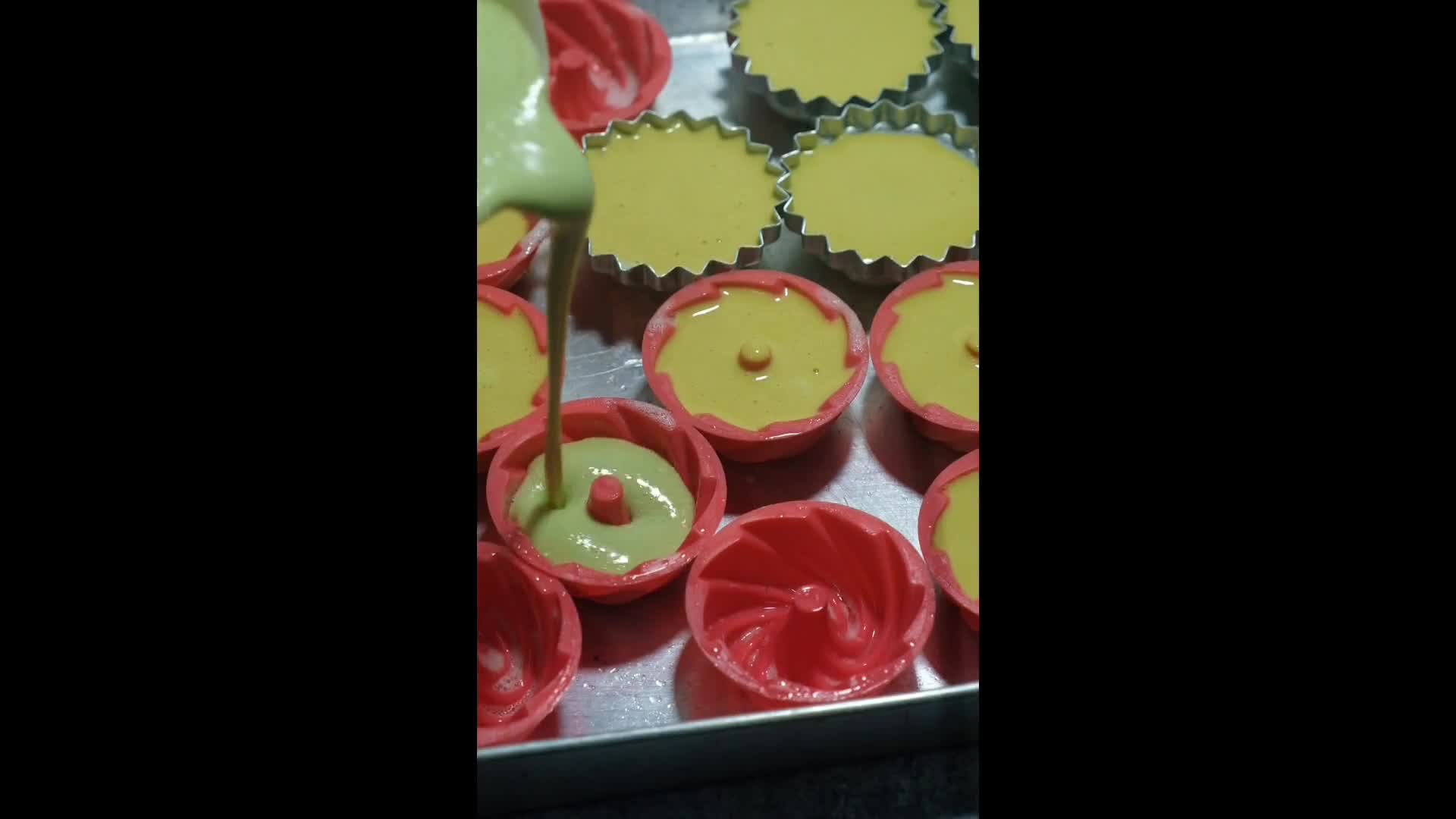 Gambar langkah 7 resipi Apam Nasi Eno.