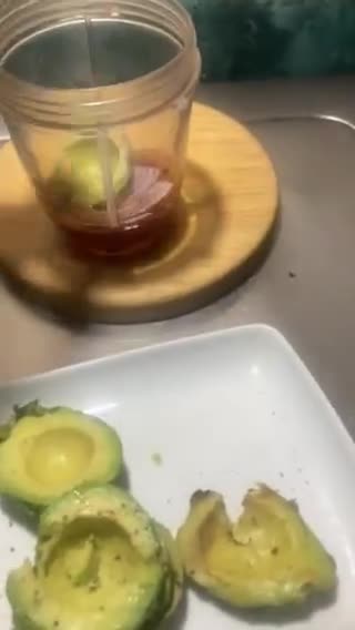 Foto del paso 1 de la receta: Aguacate grill