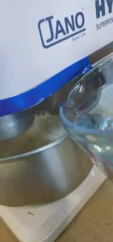 صورة لخطوة 5 من وصفة فطيره بالاعشاب العطريه الجافه