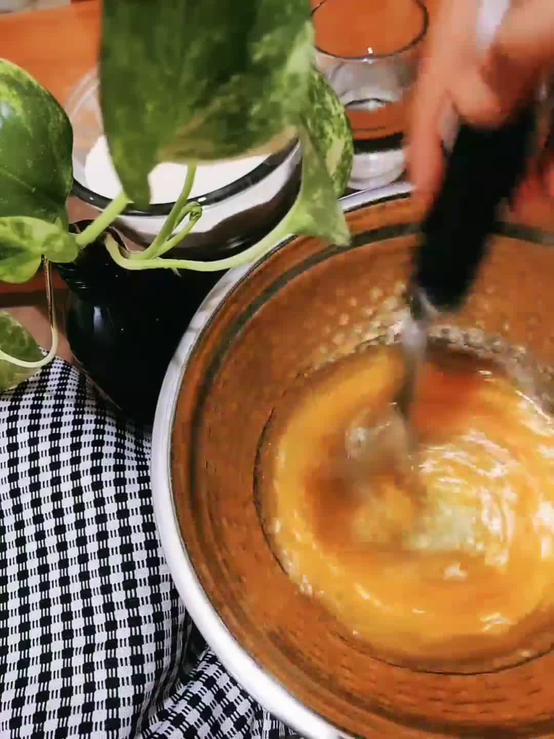 عکس مرحله 2 از دستور دونات خونگی