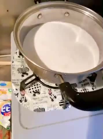 Hình bước làm 4 của món Kem chuối😍