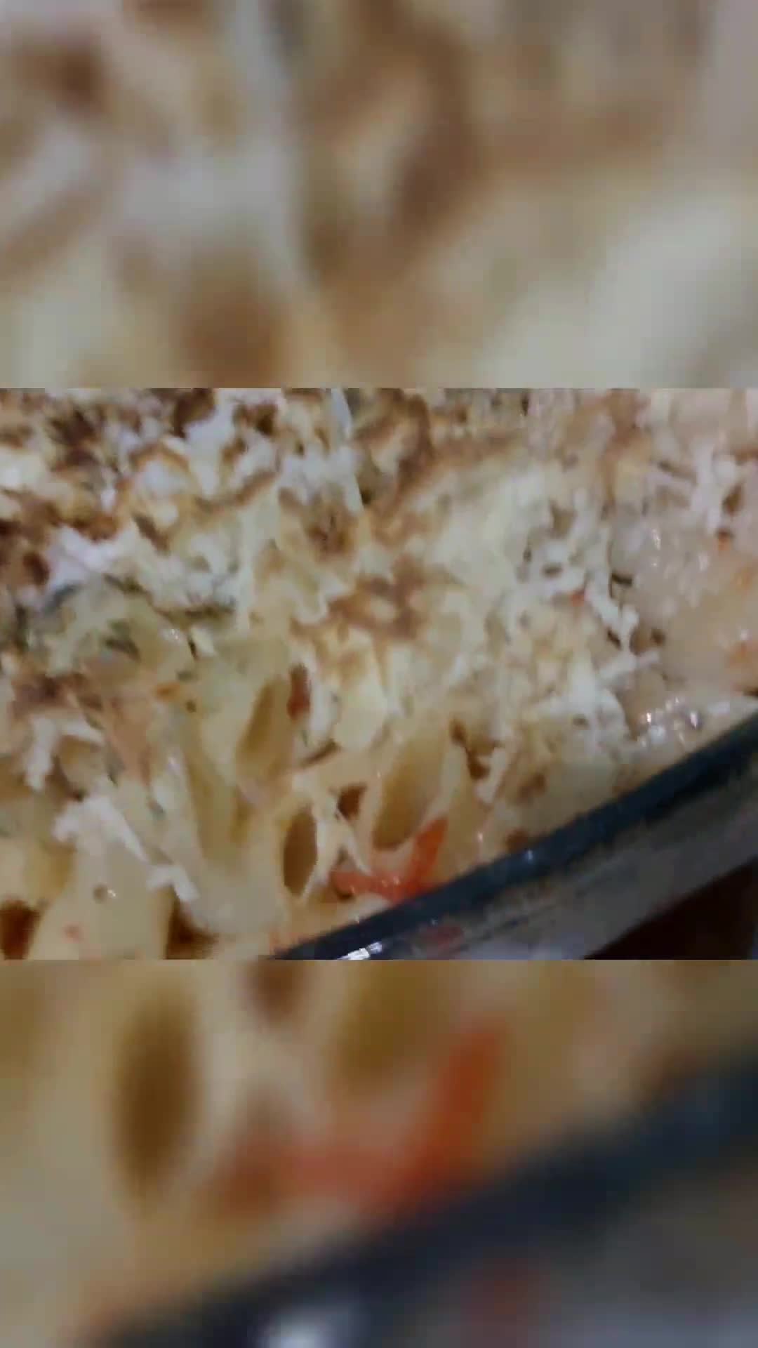 صورة لخطوة 3 من وصفة باستا فيتا 😋 معكرونة بالجبنة الفيتا 🍝