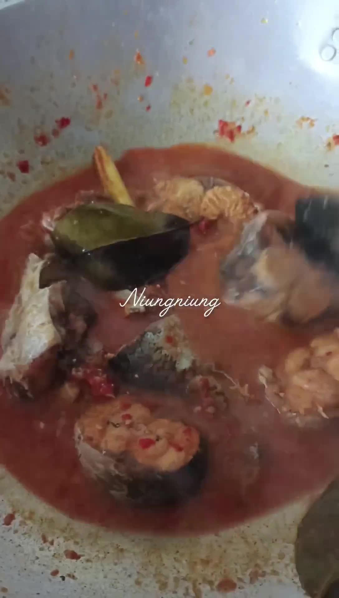 Foto langkah ke 4 dari resep Asam Padeh Ikan Baung.