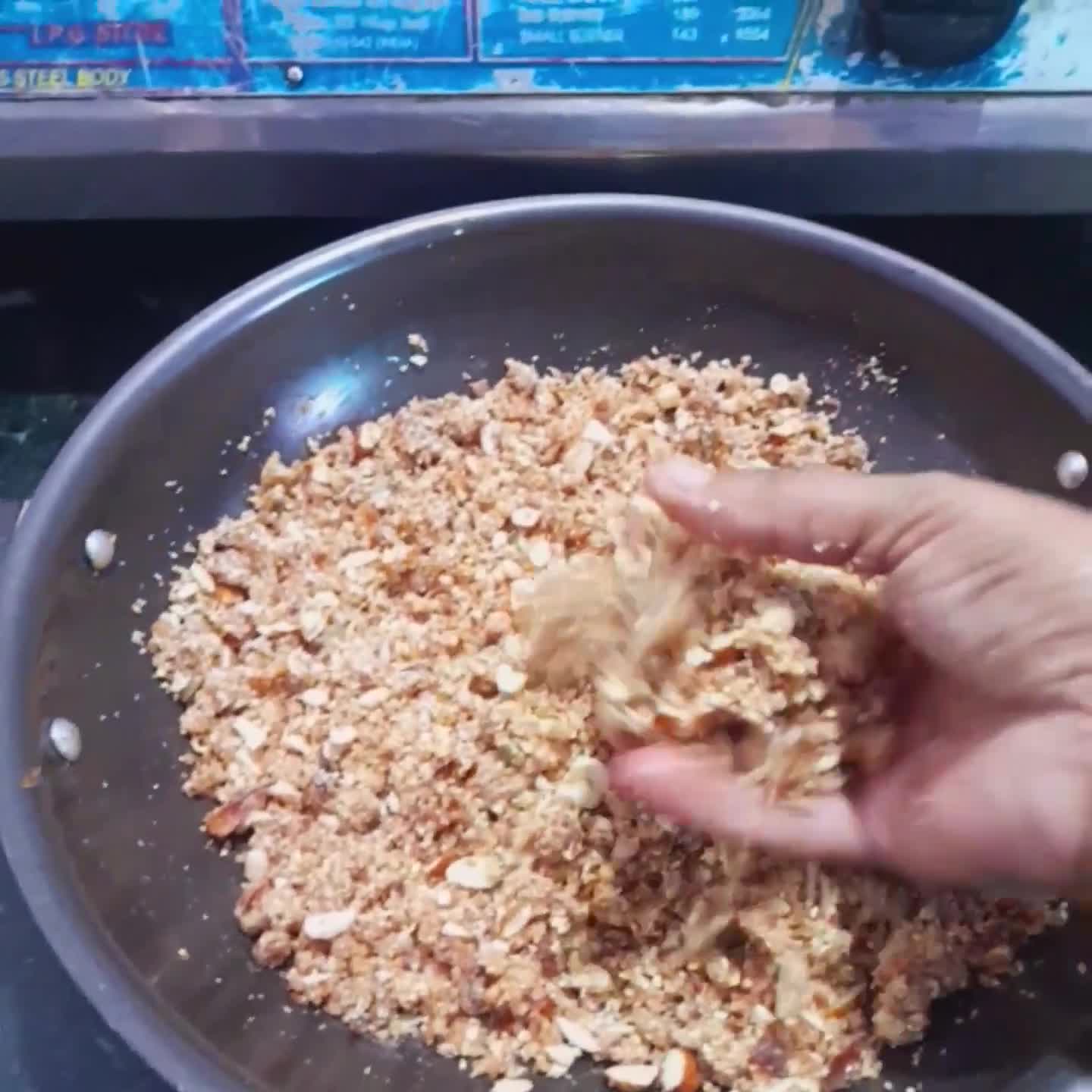 ड्राई फ्रूट्स लड्डू रेसिपी चरण 6 फोटो