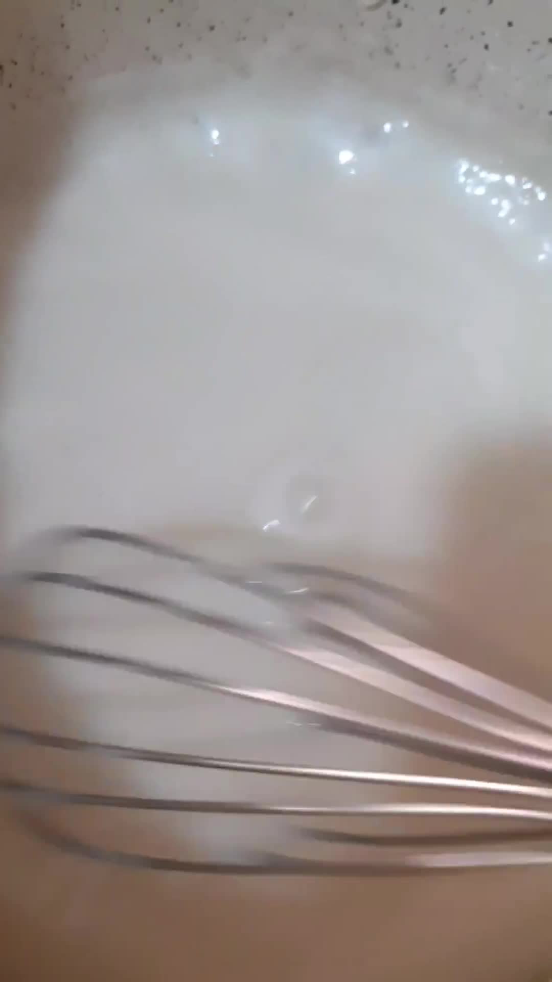 عکس مرحله 1 از دستور کاپ کیک کرمدار 😋😍